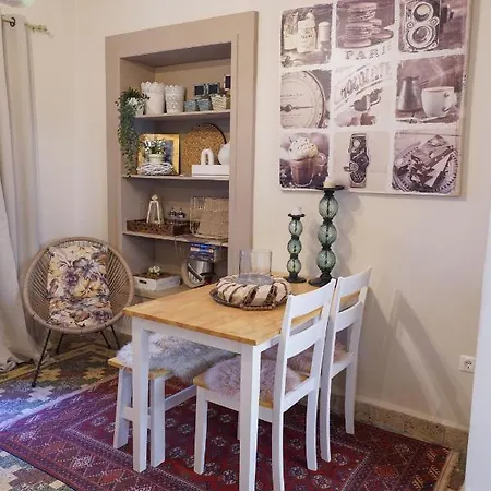 Apartment Traditional House Of 1898 In The Heart Of Old Town Of Nafplio