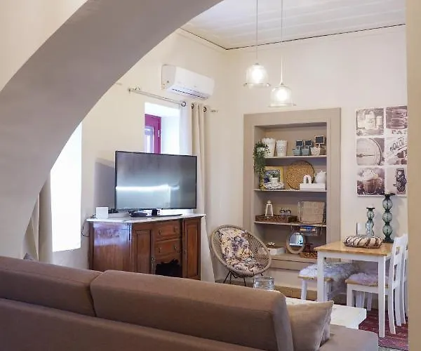 Traditional House Of 1898 In The Heart Of Old Town Of Apartment *