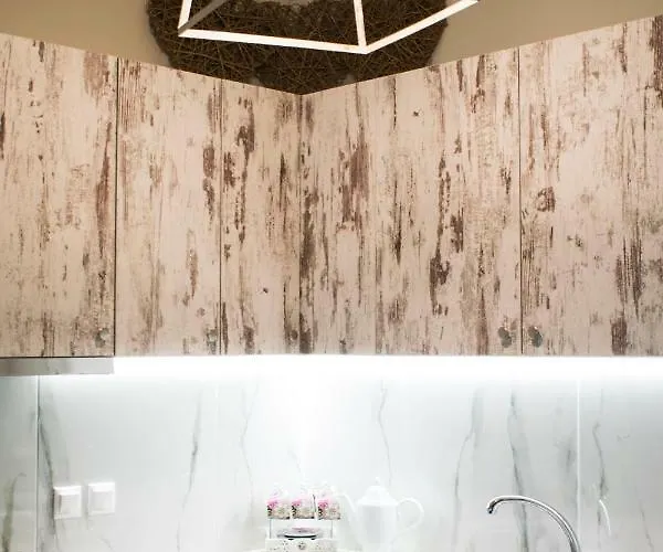 Traditional House Of 1898 In The Heart Of Old Town Of Апартаменты *