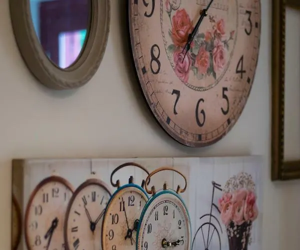 Traditional House Of 1898 In The Heart Of Old Town Of Apartamento